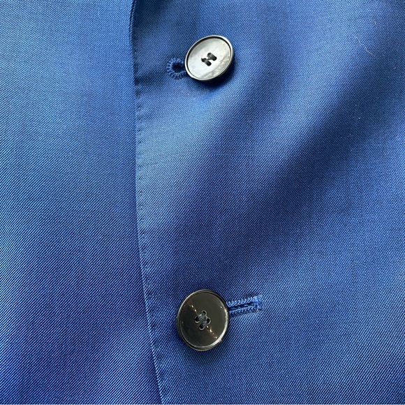 Hugo Boss Suit US 36S - Picture 3 of 12